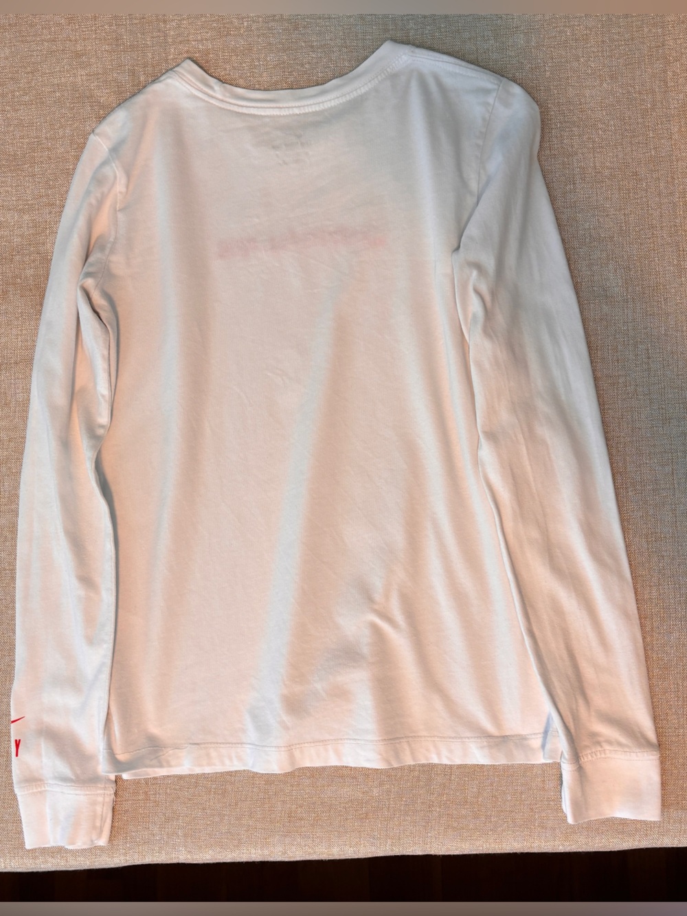 Women’s Nike White Long Sleeve STILL I RISE…, empowering, strong 100% Cotton - Picture 4 of 6